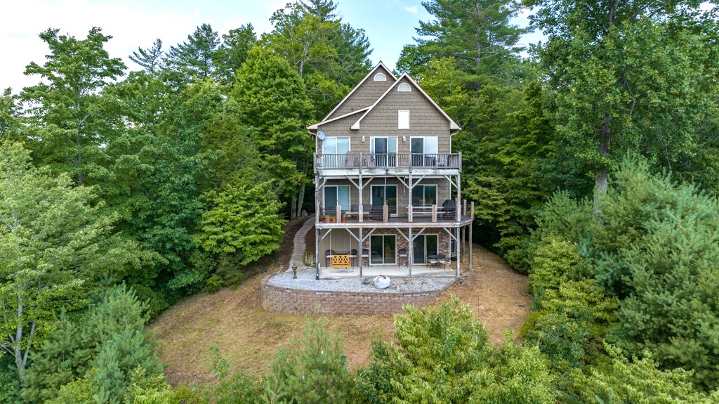 LUXURY HOME ON 11+ ACRES FOR SALE ON LEATHERWOOD MOUNTAIN